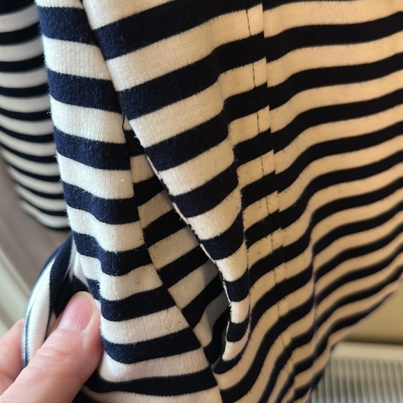 Navy and White striped jacket with pockets, Offset zipper in the front. - Picture 5 of 6